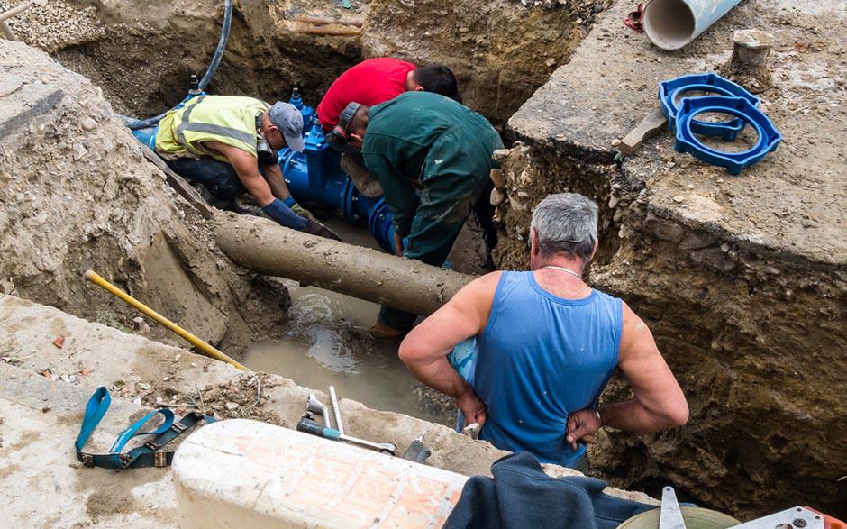 déboucheur canalisation électrique Paris 4